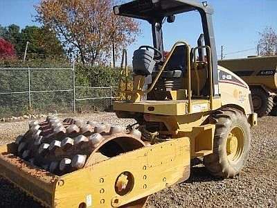 Compactadora Vibratoria Caterpillar CS-433E  importada en buenas  Ref.: 1325611867019975 No. 3