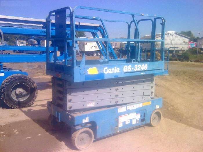 Plataforma Tipo Tijera Genie GS3246  de importacion a la venta Ref.: 1325615420264087 No. 2