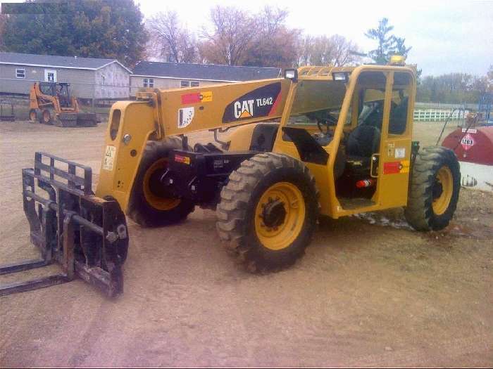 Manipulador Telescopico Caterpillar TL642