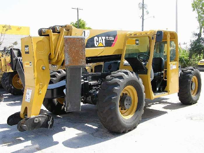 Telehandler Caterpillar TL1055