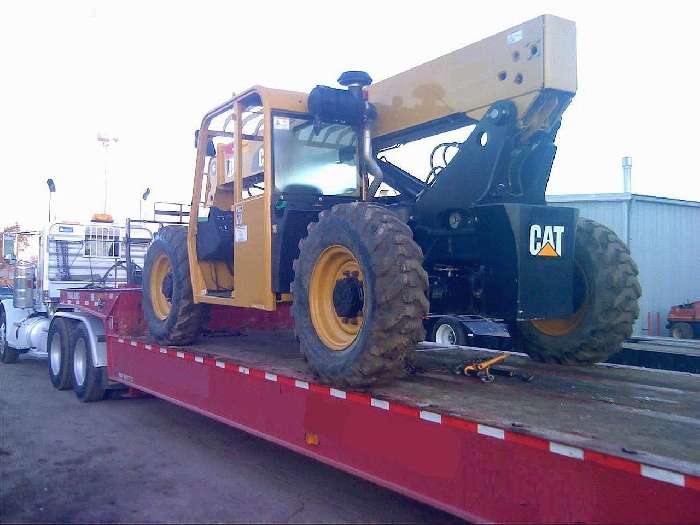 Montacargas Caterpillar TL642  de medio uso en venta Ref.: 1326395498061247 No. 2