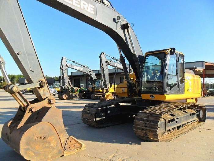 Excavadoras Hidraulicas Deere 270D LC  usada a buen precio Ref.: 1326823646472304 No. 4