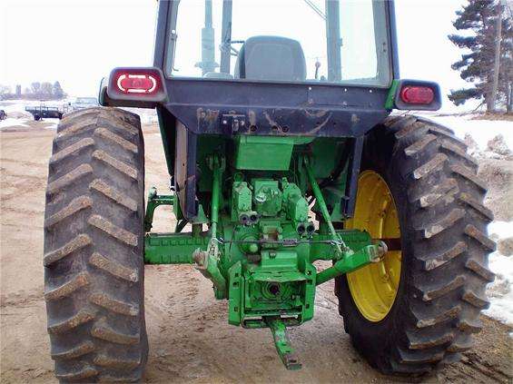 Agricultura Maquinas Deere 4240  en optimas condiciones Ref.: 1328648152664984 No. 4