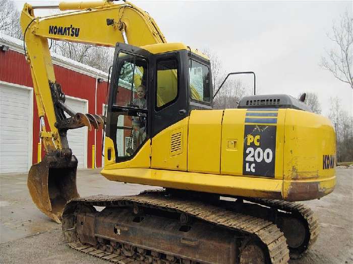 Excavadoras Hidraulicas Komatsu PC200  de medio uso en venta Ref.: 1329940112891820 No. 2