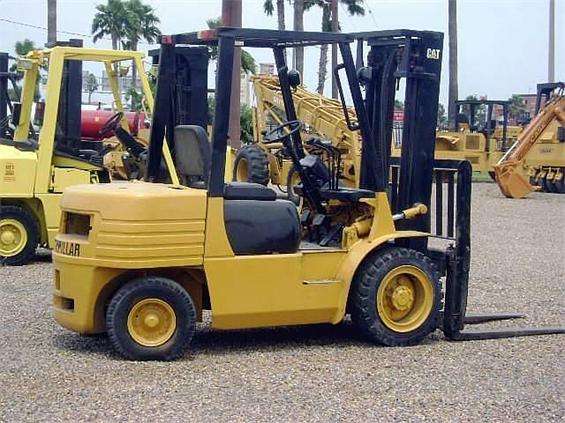 Montacargas Caterpillar DP30  de segunda mano en venta Ref.: 1330012353068202 No. 4