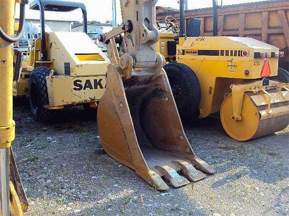 Excavadoras Hidraulicas Caterpillar 325  en venta Ref.: 1332777700393970 No. 2