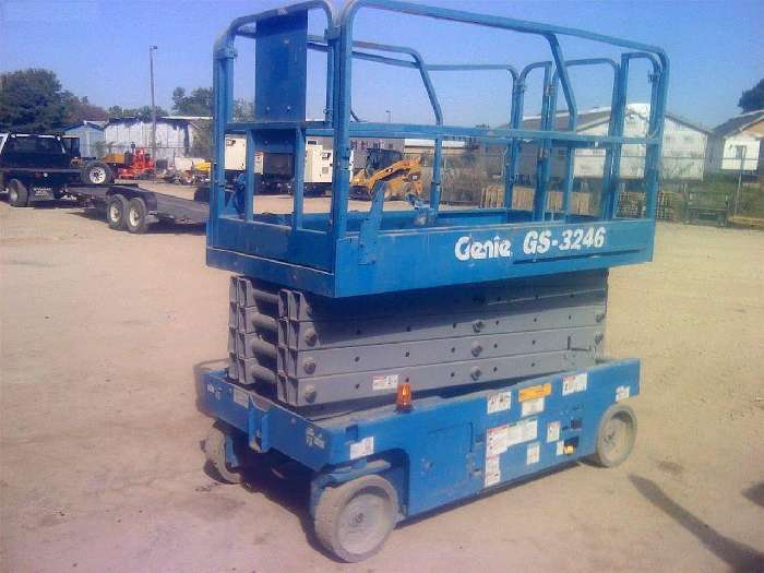 Plataforma Tipo Tijera Genie GS3246