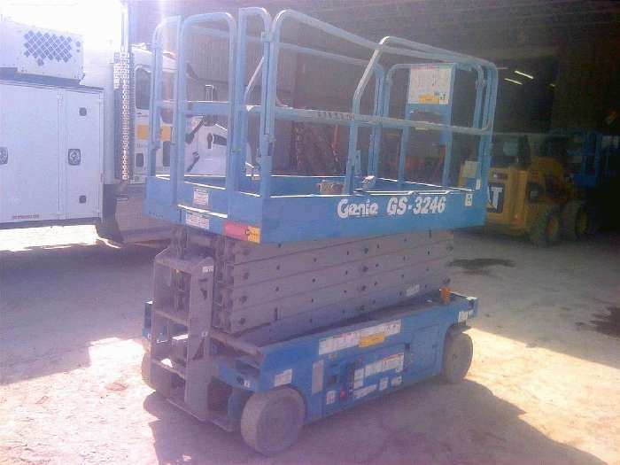 Plataforma Tipo Tijera Genie GS3246  de segunda mano a la venta Ref.: 1334163653397798 No. 3