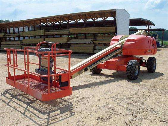 Plataformas Elevadoras Jlg 400S  de medio uso en venta Ref.: 1334610860410393 No. 4