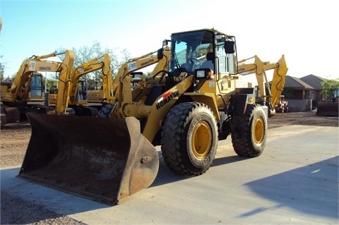 Cargadoras Sobre Ruedas Komatsu WA250