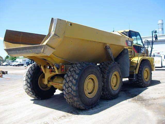 Off Road Truck Caterpillar 725