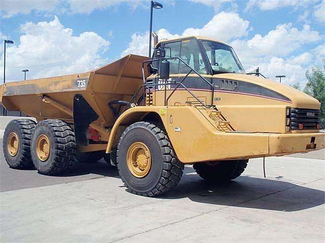 Camiones De Carga Caterpillar 735