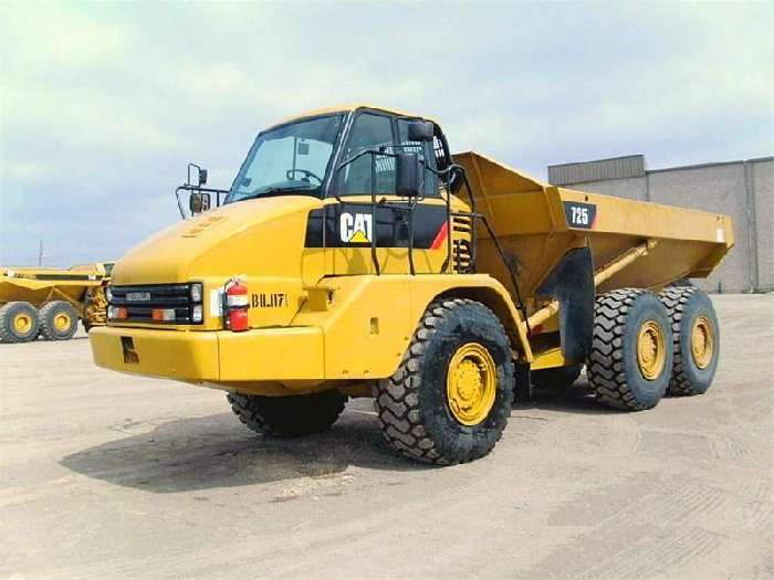 Camiones De Carga Caterpillar 725