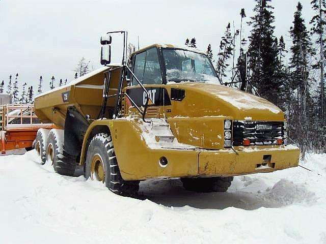 Off Road Truck Caterpillar 735