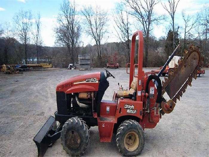 Trencher Ditch Witch RT40