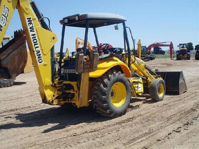 Retroexcavadoras New Holland B95  seminueva en perfecto estado Ref.: 1340415435356239 No. 4