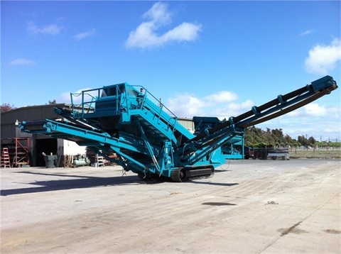 Cribas Powerscreen CHIEFTAIN 1400  importada a bajo costo Ref.: 1342114835893761 No. 2