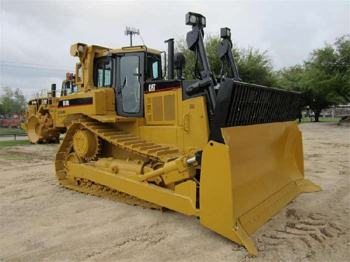 Tractores Sobre Orugas Caterpillar D7R  de medio uso en venta Ref.: 1342560194769798 No. 2