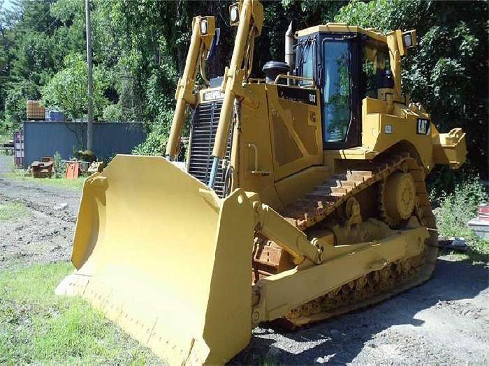 Dozers/tracks Caterpillar D8T