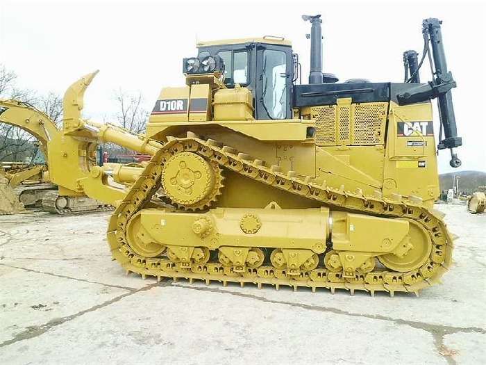 Dozers/tracks Caterpillar D10R