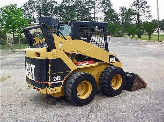 Minicargadores Caterpillar 242B  usada a buen precio Ref.: 1344558095854957 No. 3