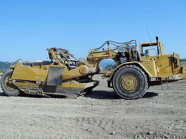 Screpers Caterpillar 623E