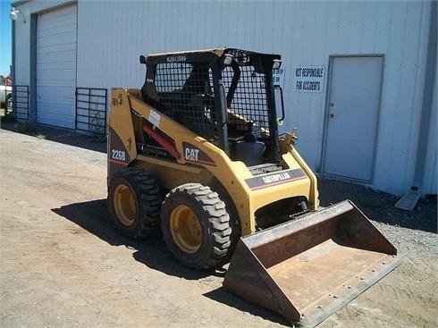 Minicargadores Caterpillar 226B  en optimas condiciones Ref.: 1349278220517915 No. 2