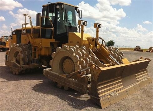 Compactadoras Suelos Y Rellenos Caterpillar 825H  de bajo costo Ref.: 1349281567806663 No. 2