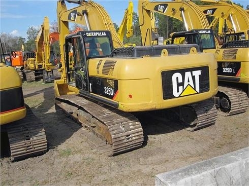 Excavadoras Hidraulicas Caterpillar 325DL  seminueva en venta Ref.: 1349293291749160 No. 2