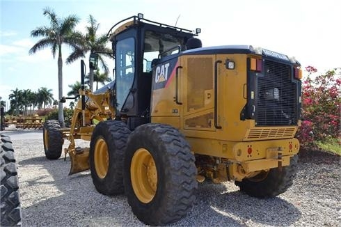 Motoconformadoras Caterpillar 12M  en buenas condiciones Ref.: 1349392313784550 No. 2