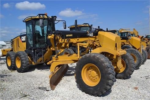 Motoconformadoras Caterpillar 12M  en buenas condiciones Ref.: 1349392313784550 No. 4