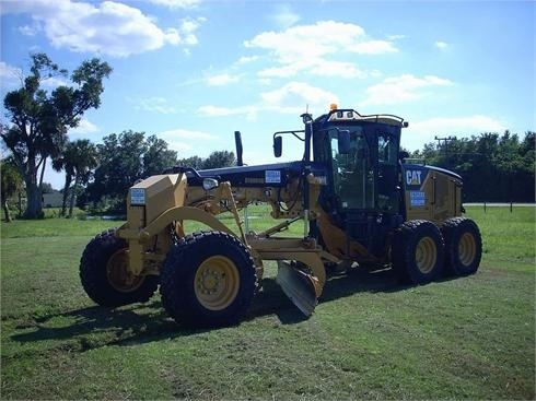 Motoconformadoras Caterpillar 12M  en buenas condiciones Ref.: 1349460284864448 No. 2