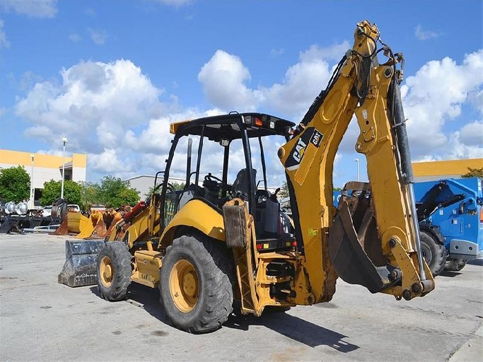 Retroexcavadoras Caterpillar 420E  de medio uso en venta Ref.: 1350323756297099 No. 3