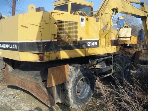 Excavadora Sobre Ruedas Caterpillar 214B