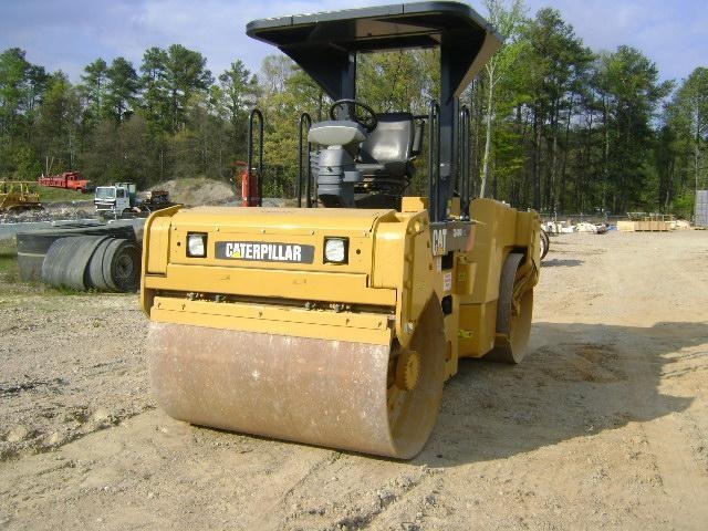 Compactadora Vibratoria Caterpillar CB-434D  seminueva en perfect Ref.: 1350420994102459 No. 3