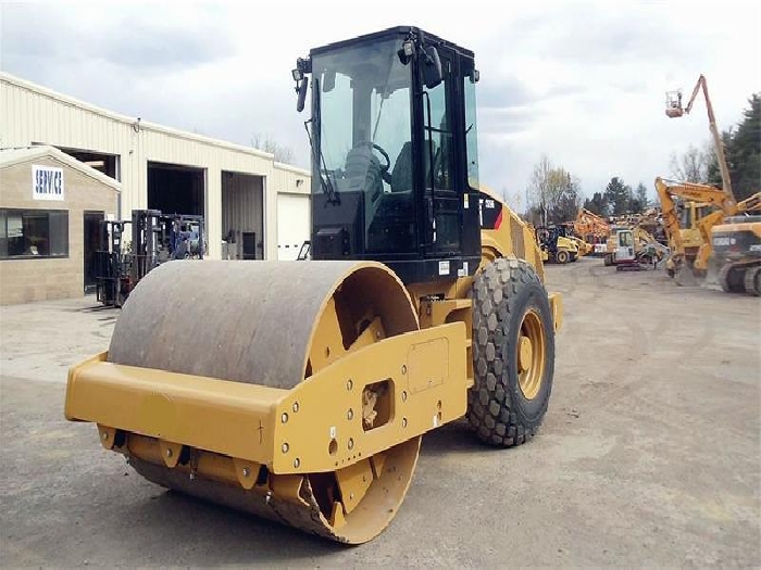 Compactadora Vibratoria Caterpillar CS56