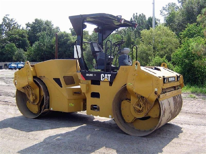 Compactadora Vibratoria Caterpillar CB-534D  de segunda mano Ref.: 1351027146315758 No. 2