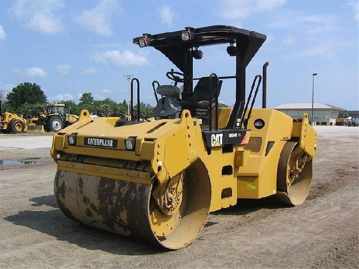 Compactadora Vibratoria Caterpillar CB-534D  de segunda mano Ref.: 1351027146315758 No. 3