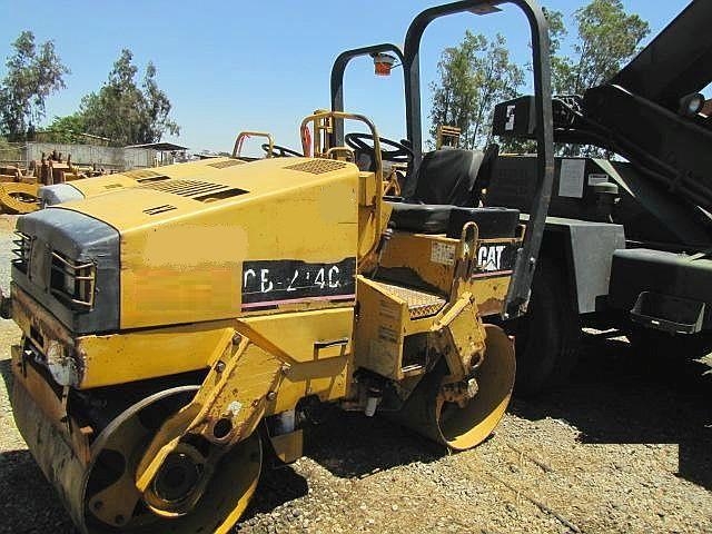 Compactadora Vibratoria Caterpillar CB-214C  de importacion a la  Ref.: 1351028008663203 No. 2