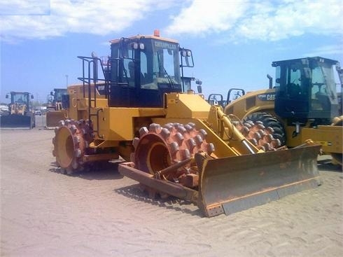 Compactadoras Suelos Y Rellenos Caterpillar 815F  de importacion  Ref.: 1351528038953590 No. 3