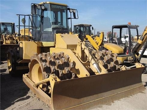 Compactadoras Suelos Y Rellenos Caterpillar 815F