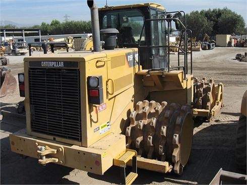 Compactadoras Suelos Y Rellenos Caterpillar 815F  en venta Ref.: 1351528689270727 No. 3