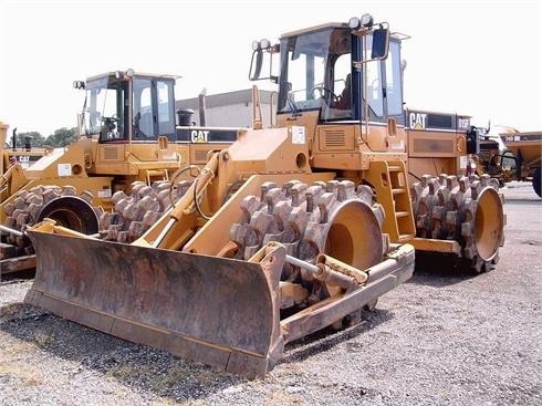 Compactadoras Suelos Y Rellenos Caterpillar 815F  usada en buen e Ref.: 1351542309998676 No. 3