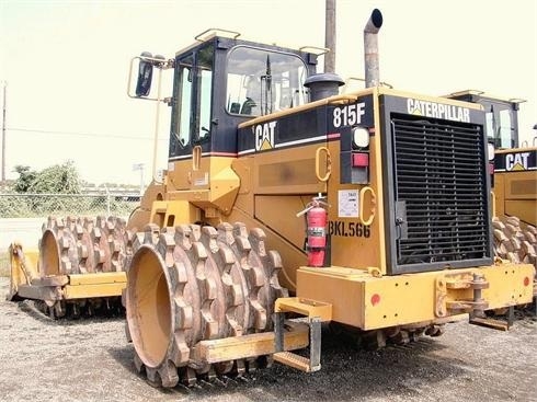 Compactadoras Suelos Y Rellenos Caterpillar 815F  usada en buen e Ref.: 1351542309998676 No. 4