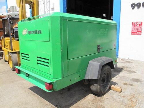 Compresores Ingersoll-rand 375 CFM  de segunda mano en venta Ref.: 1351723559921846 No. 3