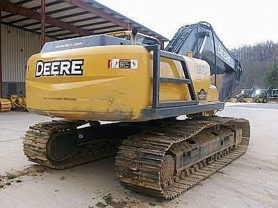 Hydraulic Excavator Deere 270D LC