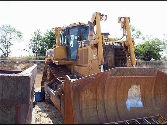 Dozers/tracks Caterpillar D8R