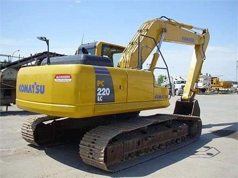 Excavadoras Hidraulicas Komatsu PC220  de segunda mano a la venta Ref.: 1354150275525630 No. 4