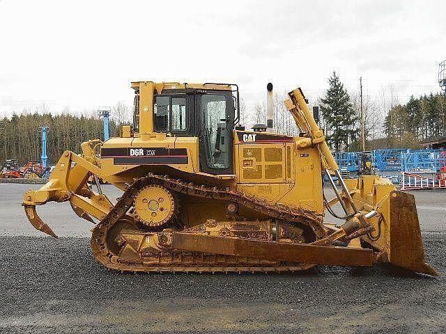 Dozers/tracks Caterpillar D6R