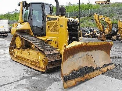 Dozers/tracks Caterpillar D6N